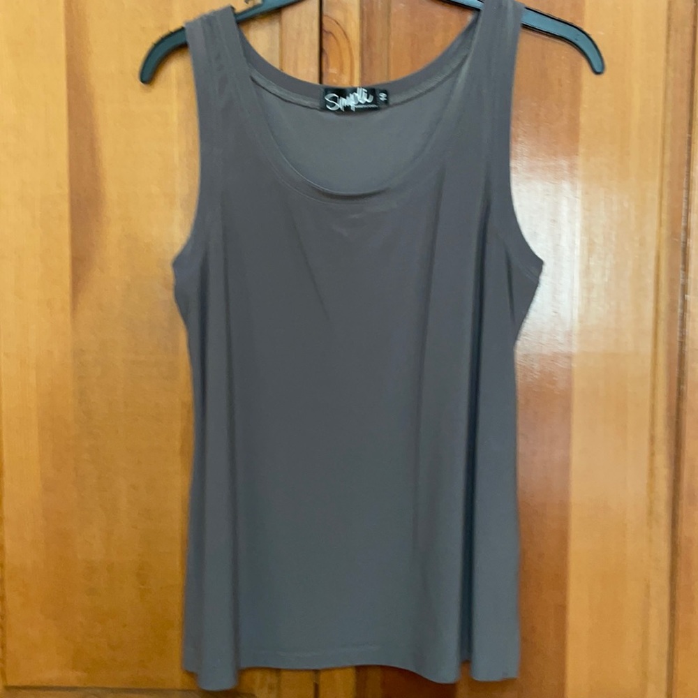 Sympli.  Mushroom Tank.  Size 10